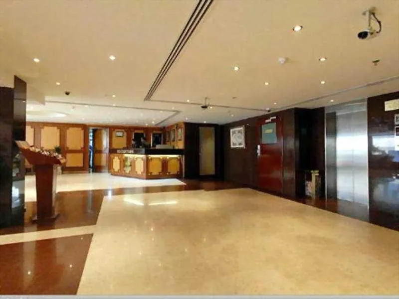 London Crown 1 Hotel Apartments Dubai 3*,