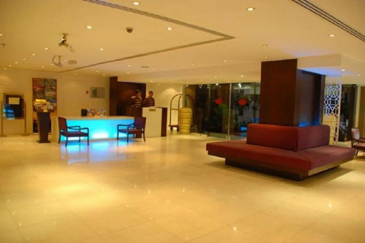 London Crown 1 Hotel Apartments Dubai 3*,